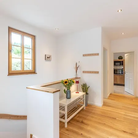Landhaus Karbach Komplett Oder Einzelne Wohneinheiten Villa Inkl Sauna Bzw Waldhaeuschen Hirten Exterior foto