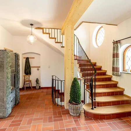 Landhaus Karbach Komplett Oder Einzelne Wohneinheiten Villa Inkl Sauna Bzw Waldhaeuschen Hirten Exterior foto